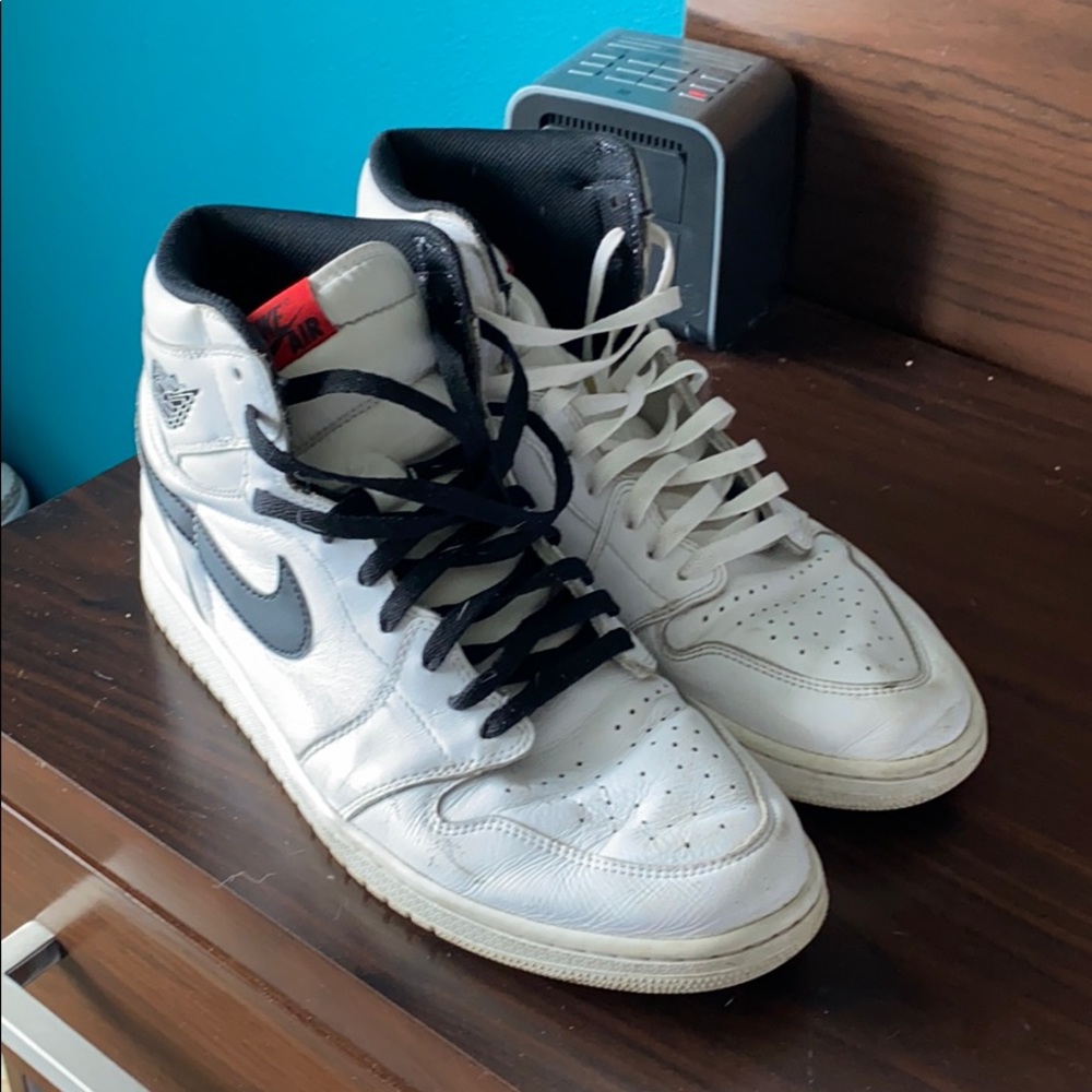 Retro Jordan 1 ying yang